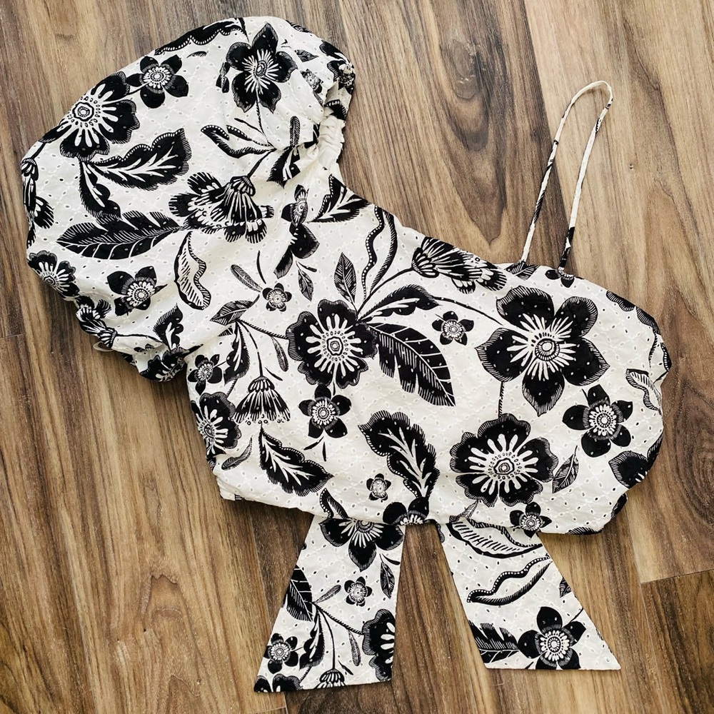 Maeve by Anthropologie crop top